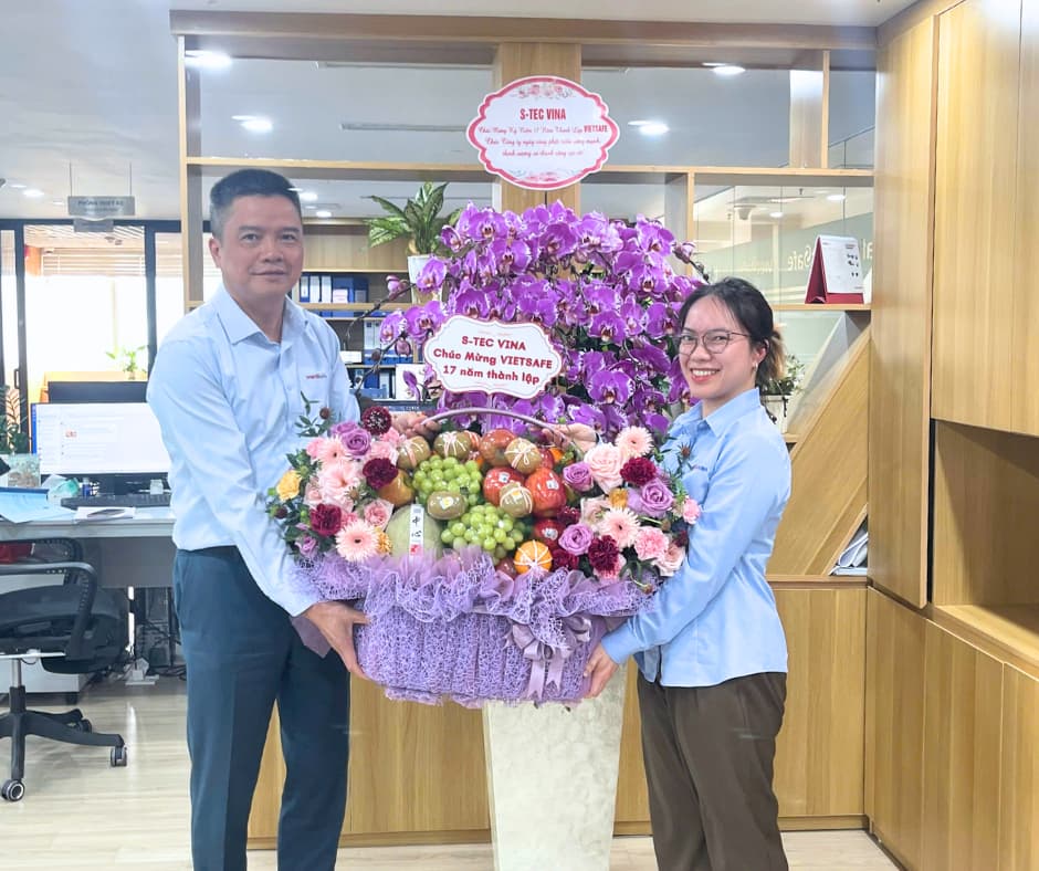 S-TEC VINA chúc mừng 17 năm thành lập VIETSAFE